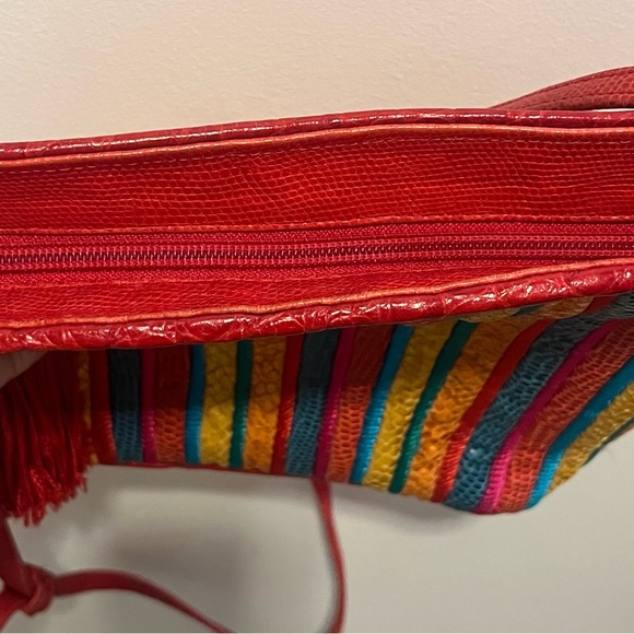 Sharif Multicolor Striped Tassel Crossbody Bag Vintage Boho Statement Purse - Picture 13 of 14
